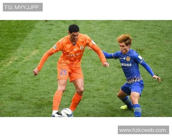 郑州足球新星韩磊崭露头角引发球迷热议与期待